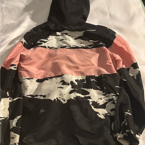 Five By Five Men's Pink and Black Windbreaker - Picture 8 of 10